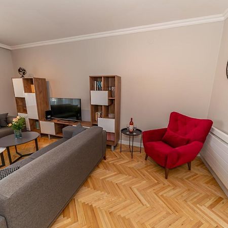 City Center De Lux Apartment Bar Dış mekan fotoğraf
