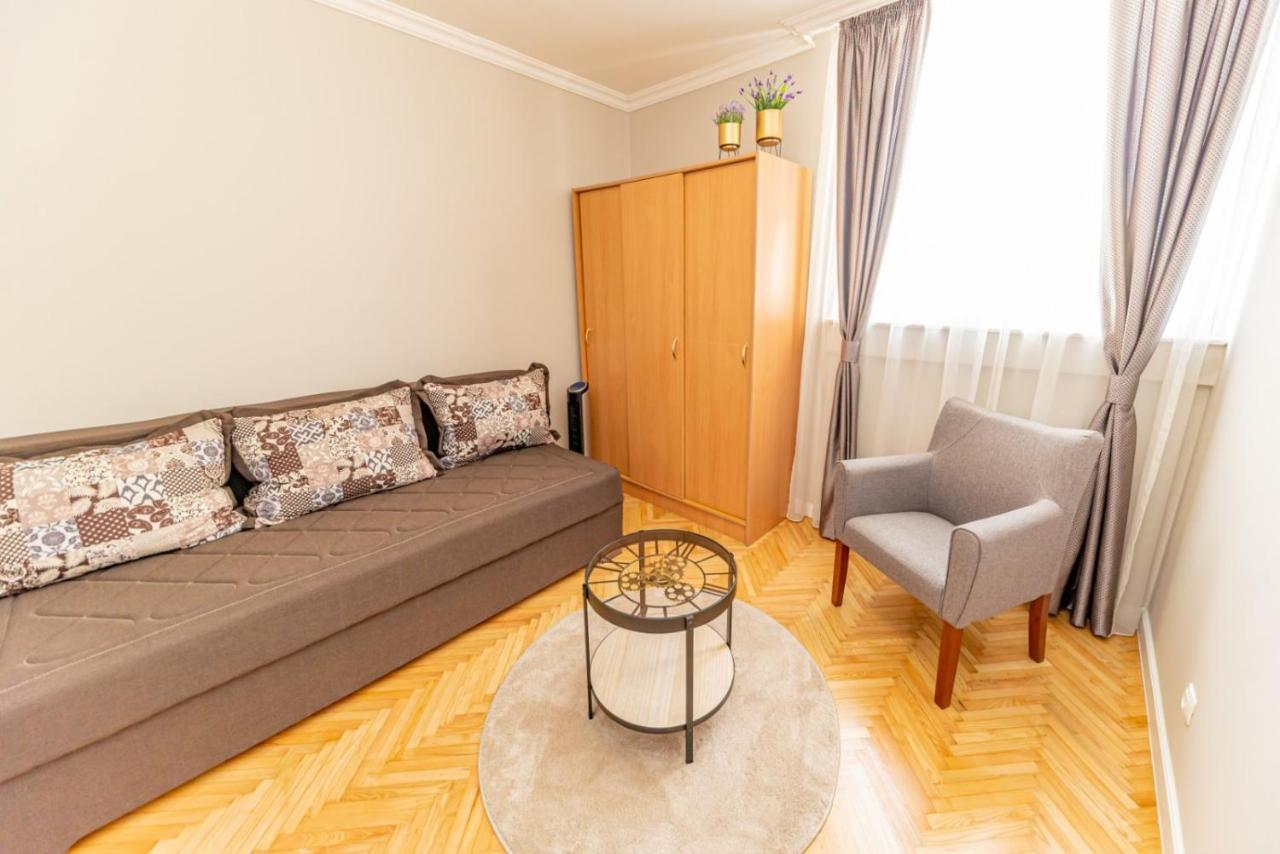 City Center De Lux Apartment Bar Dış mekan fotoğraf